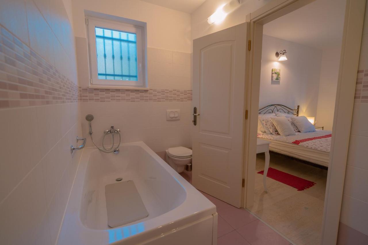 Villa Oasis Kostrena Kültér fotó